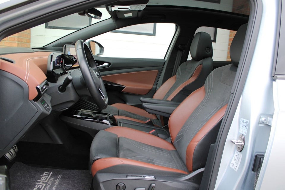 VW ID.4 77 Pro Performance Tech 5d