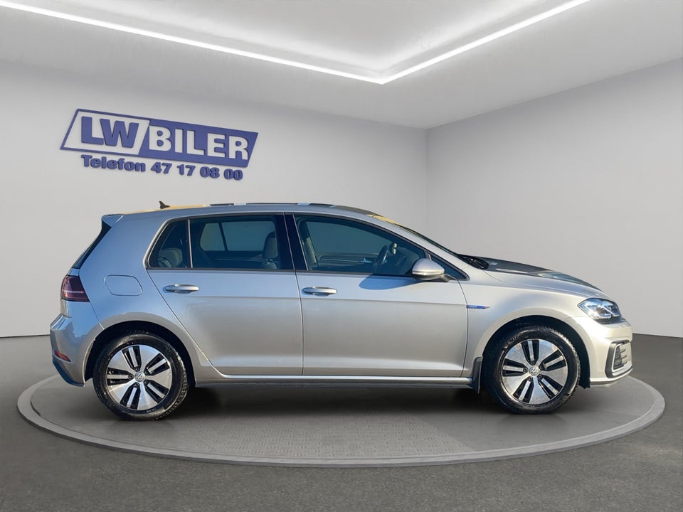 VW Golf VII 1,4 GTE DSG 5d