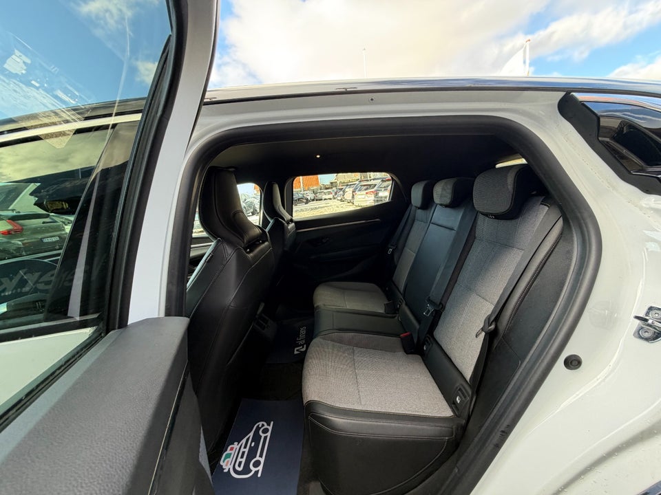 Renault Megane E-Tech 60 Techno 5d