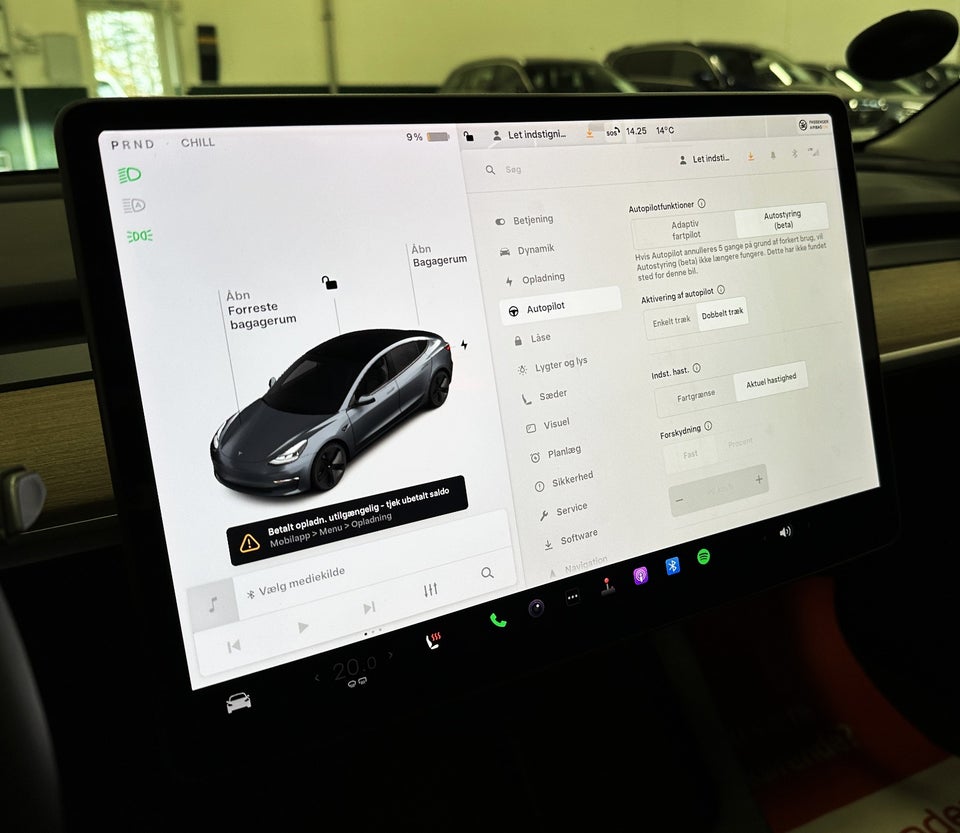 Tesla Model 3 Long Range AWD 4d