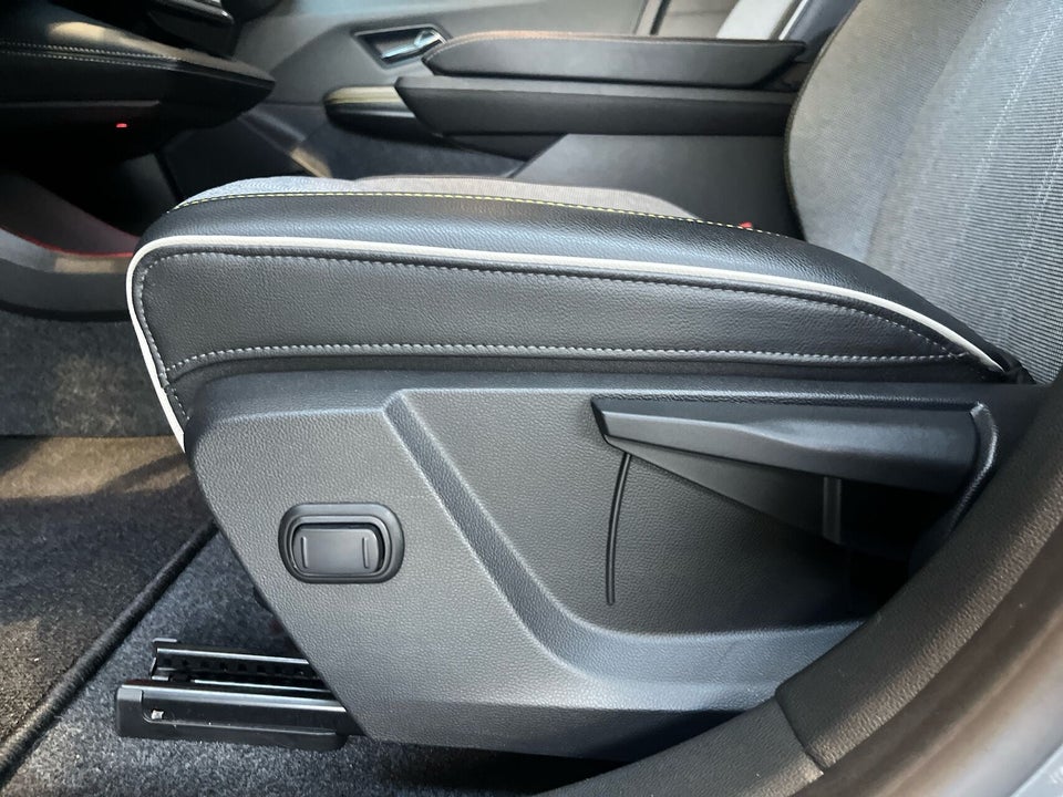 Renault Megane E-Tech 60 Techno 5d