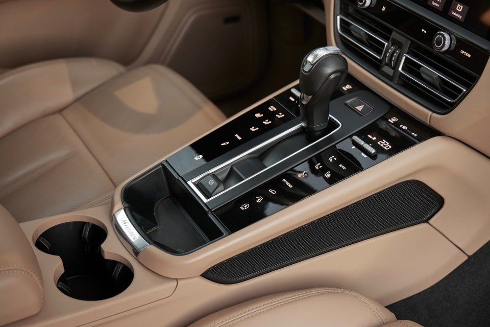 Porsche Macan 2,0 PDK 5d