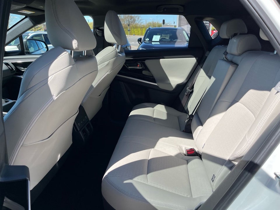 Toyota bZ4X Executive Premium 5d