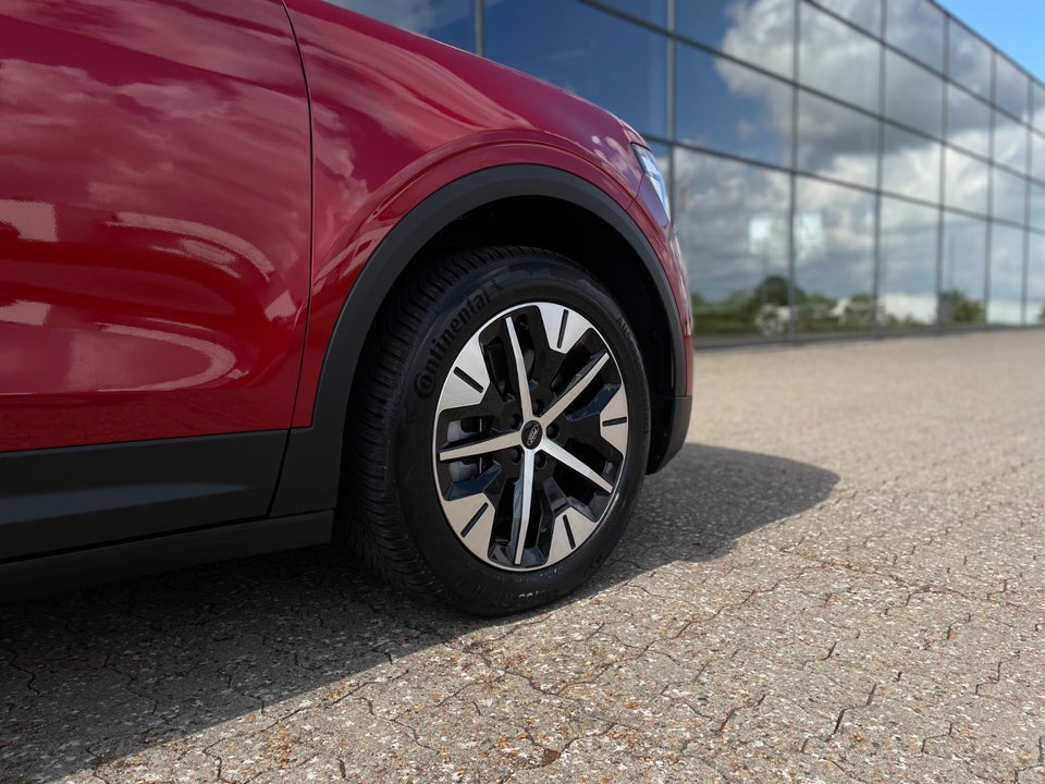 Ford Explorer 84 Premium Extended Range AWD 5d