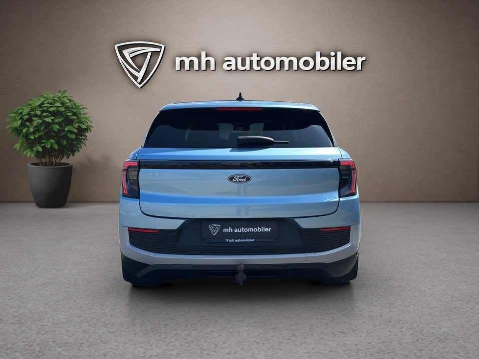 Ford Explorer 77 Premium Extended Range 5d