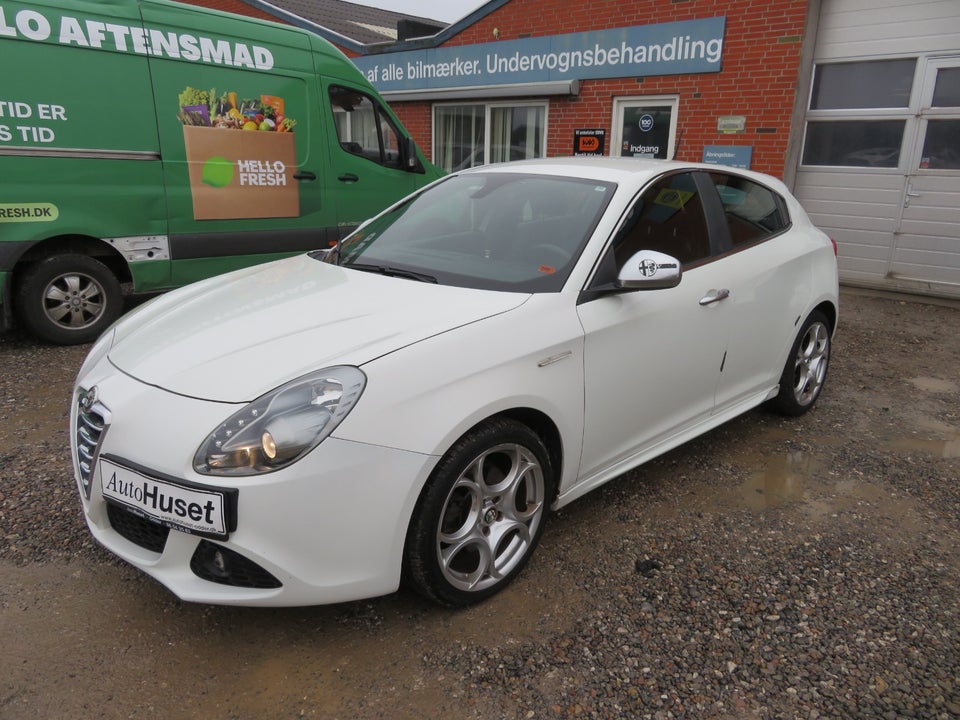 Alfa Romeo Giulietta 1,4 M-Air 170 Distinctive 5d