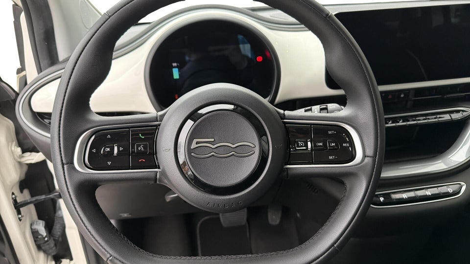 Fiat 500e 24 Icon 3d