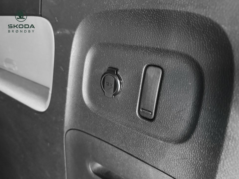 VW ID.Buzz 77 Life SWB 5d