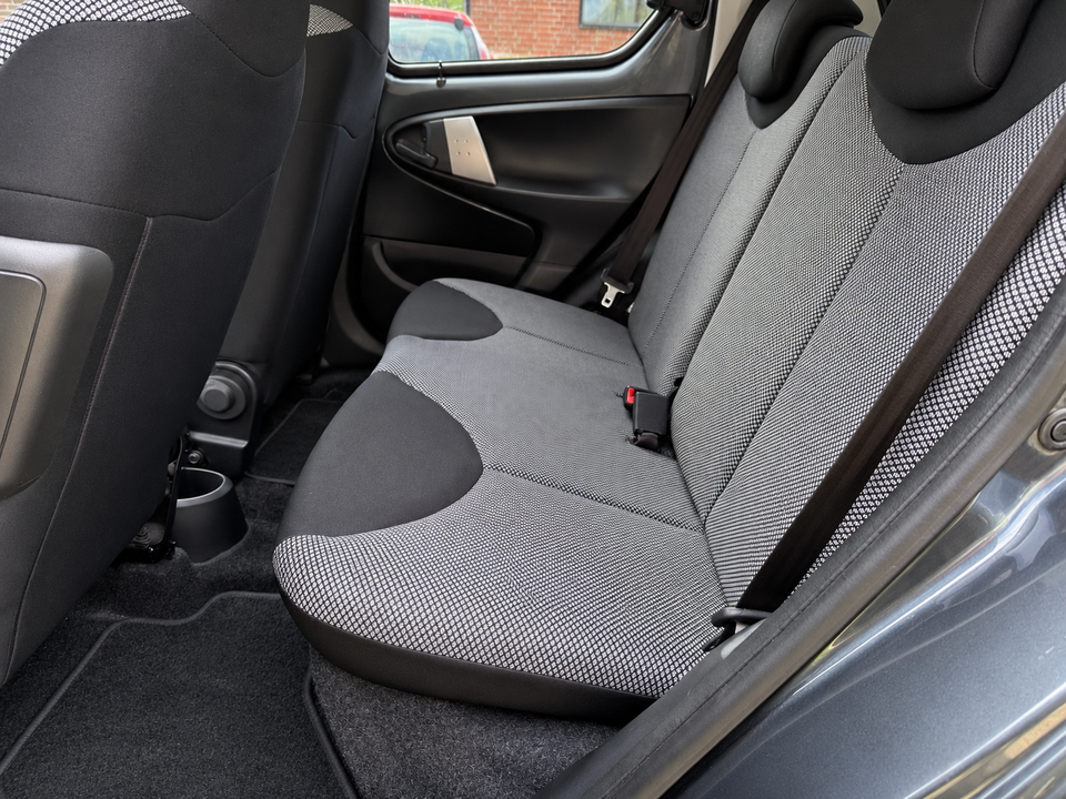 Toyota Aygo 1,0 VVT-i T2 Air 5d