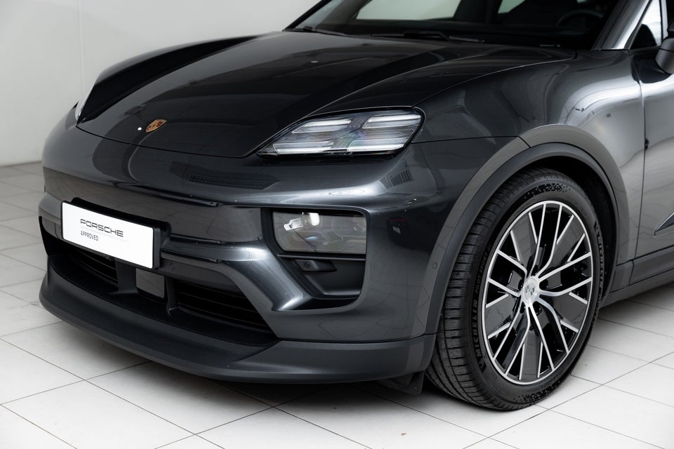 Porsche Macan 4 5d