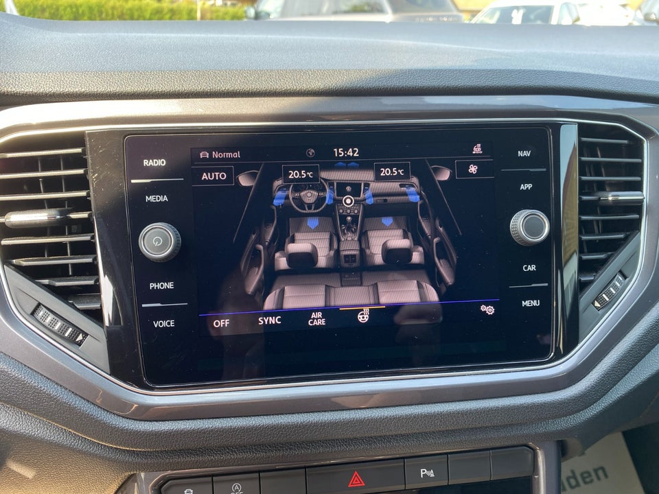 VW T-Roc 1,5 TSi 150 R-line DSG 5d