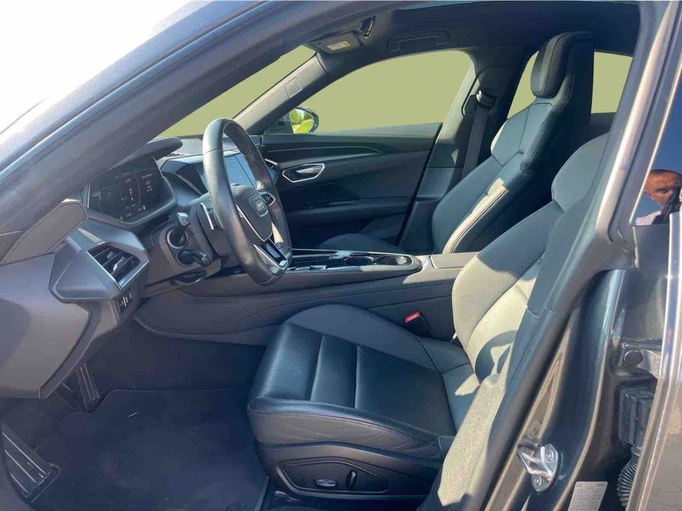 Audi e-tron GT quattro 4d