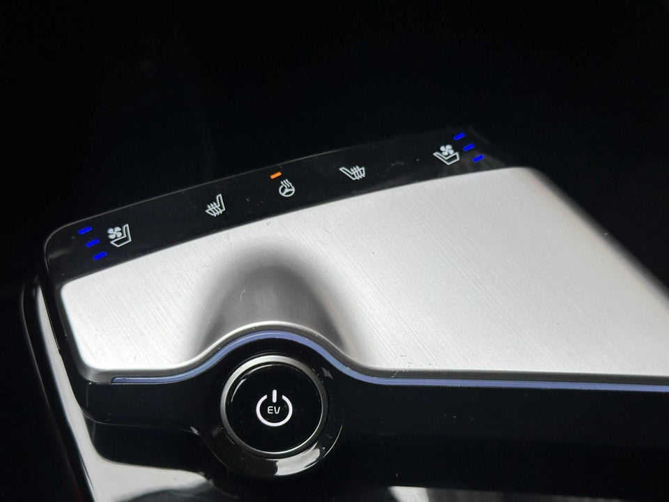 Kia EV6 77 Long Range Upgrade 5d