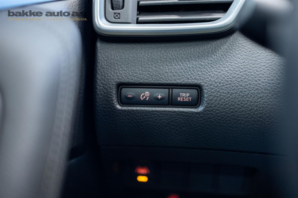 Nissan Qashqai 1,3 Dig-T 160 Tekna 5d