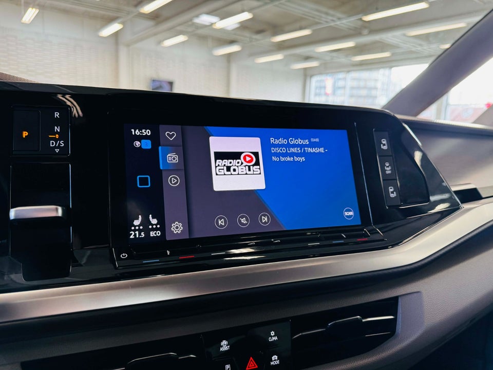 VW Multivan 1,4 eHybrid Style DSG kort