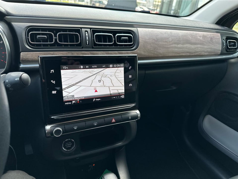 Citroën C3 1,2 PureTech 110 Shine Sport EAT6 5d