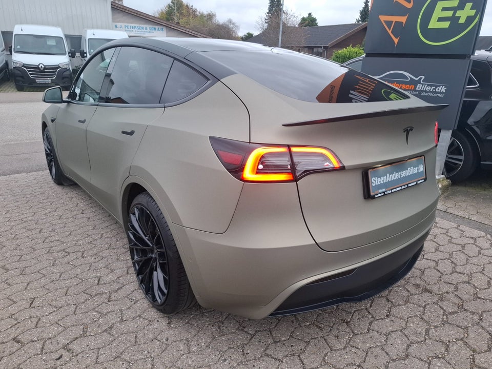 Tesla Model Y Performance AWD 5d