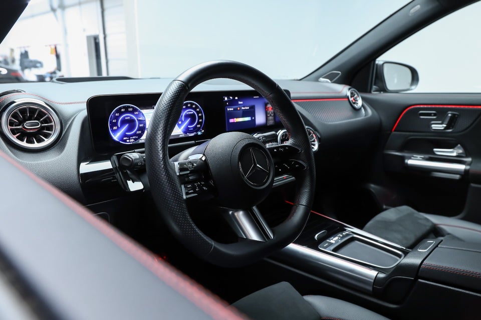 Mercedes EQA250+ AMG Premium 5d