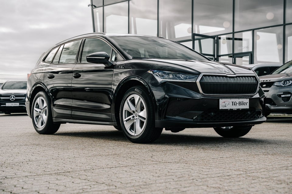 Skoda Enyaq 60 iV Clever Loft 5d