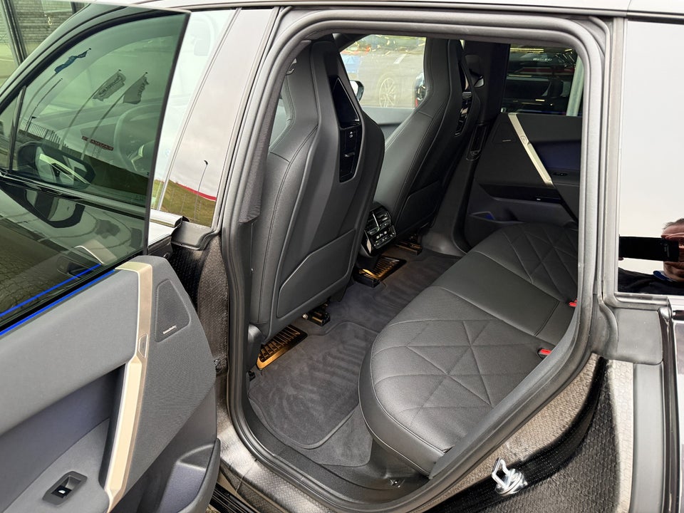 BMW iX xDrive50 Supercharged 5d