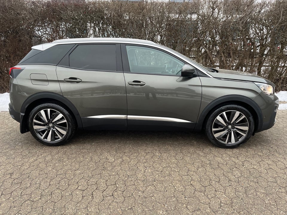 Peugeot 3008 1,2 e-THP 130 Allure 5d