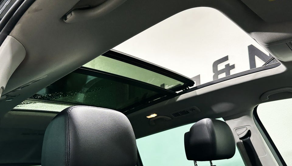 VW Sharan 2,0 TDi 150 Highline DSG 7prs 5d