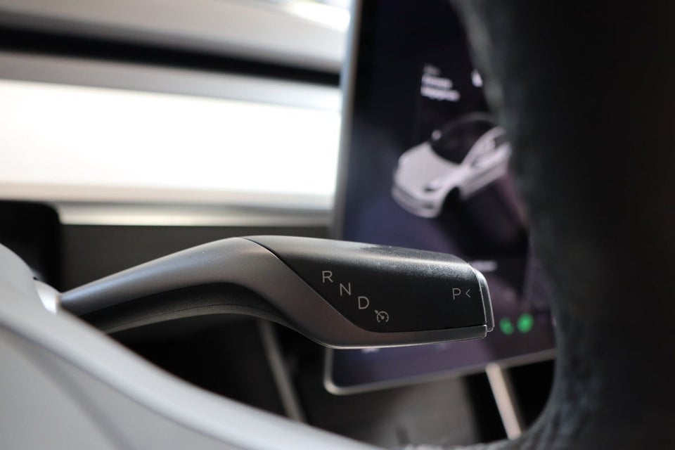 Tesla Model 3 Performance AWD 4d