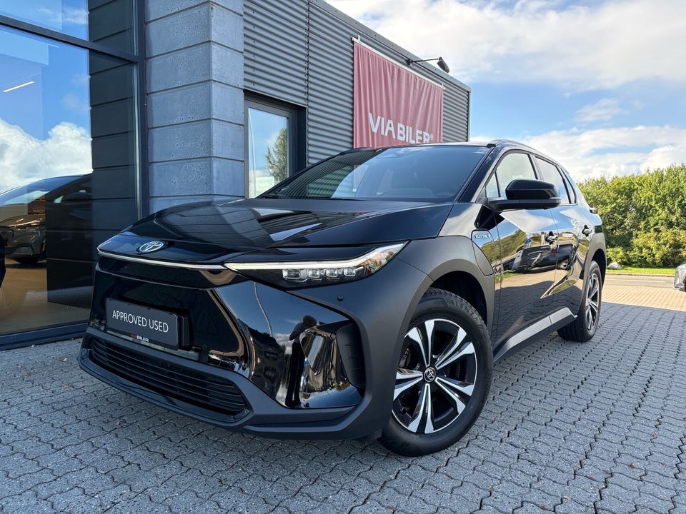 Toyota bZ4X Active 5d