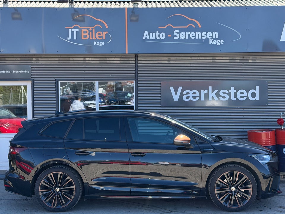 Skoda Enyaq 80x iV Founders Edition 5d