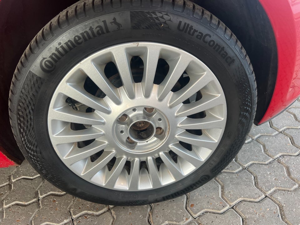 Fiat 500 1,2 Lounge 3d