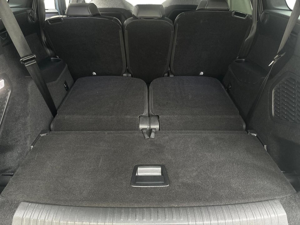 Peugeot e-5008 77 GT Pack AWD 7prs 5d