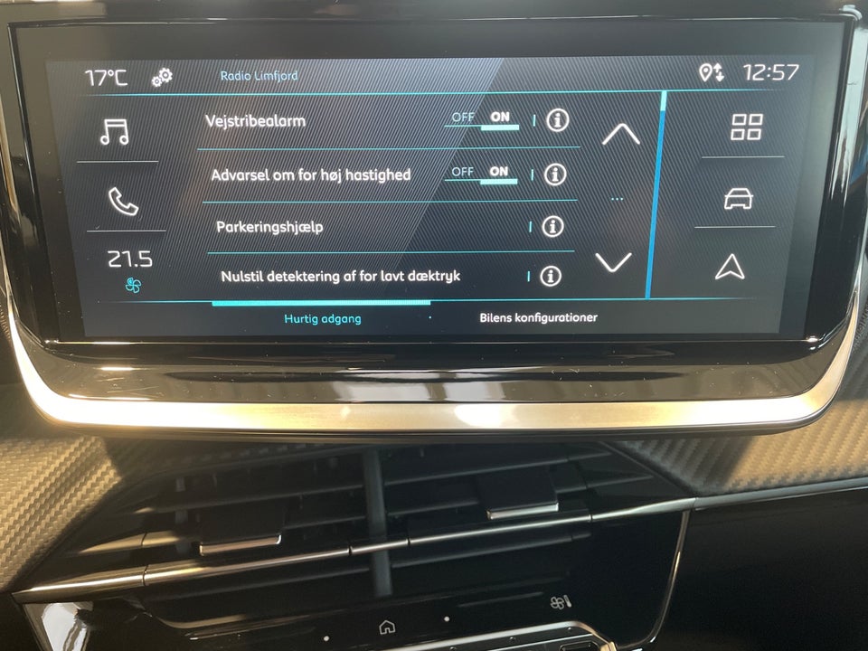 Peugeot e-208 50 Style 5d