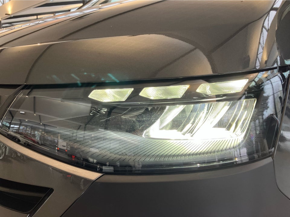 VW Transporter 2,0 TDi 150 PanAmericana Kassevogn aut. LWB