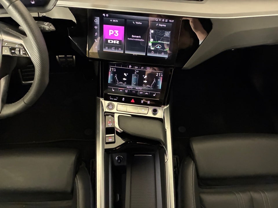 Audi Q8 e-tron 50 S-line quattro 5d