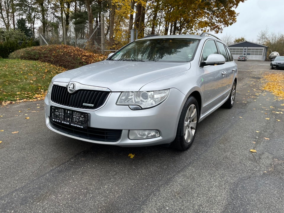 Skoda Superb 1,6 TDi 105 Active Combi GreenLine 5d