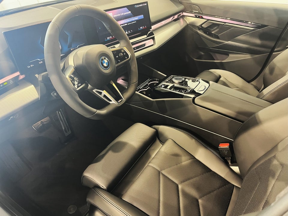 BMW i5 eDrive40 Touring M-Sport 5d