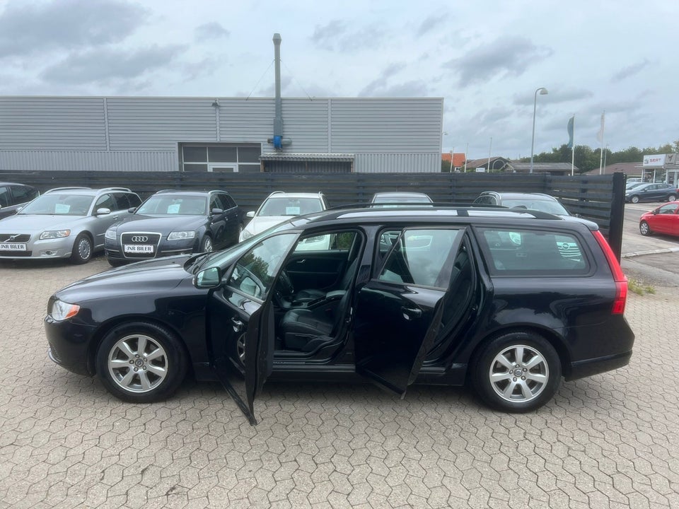 Volvo V70 1,6 D DRIVe Summum 5d