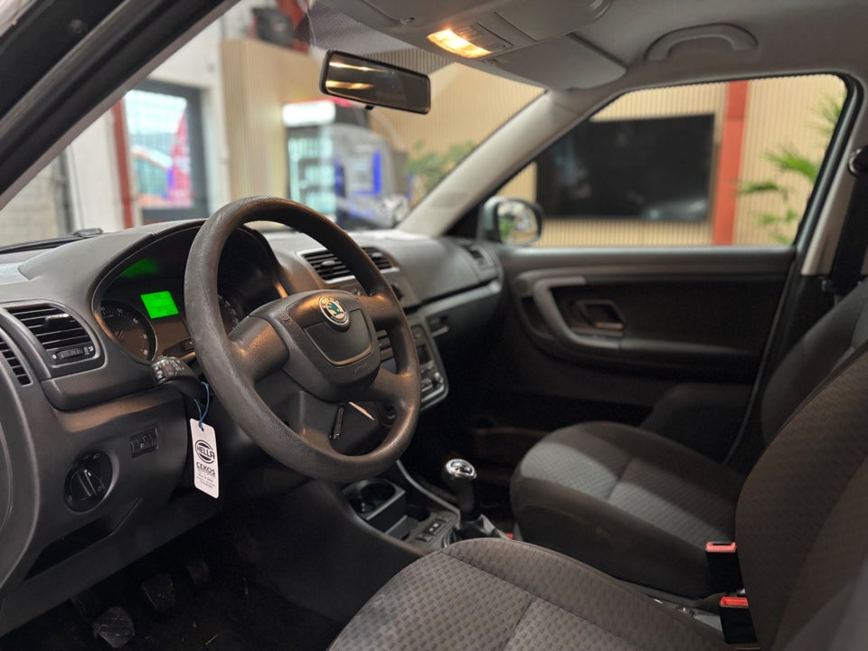 Skoda Fabia 1,4 16V Ambiente Combi 5d