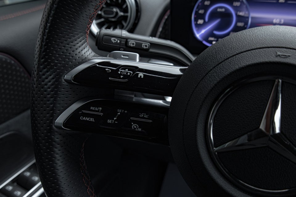 Mercedes EQB250+ AMG Line 7prs 5d