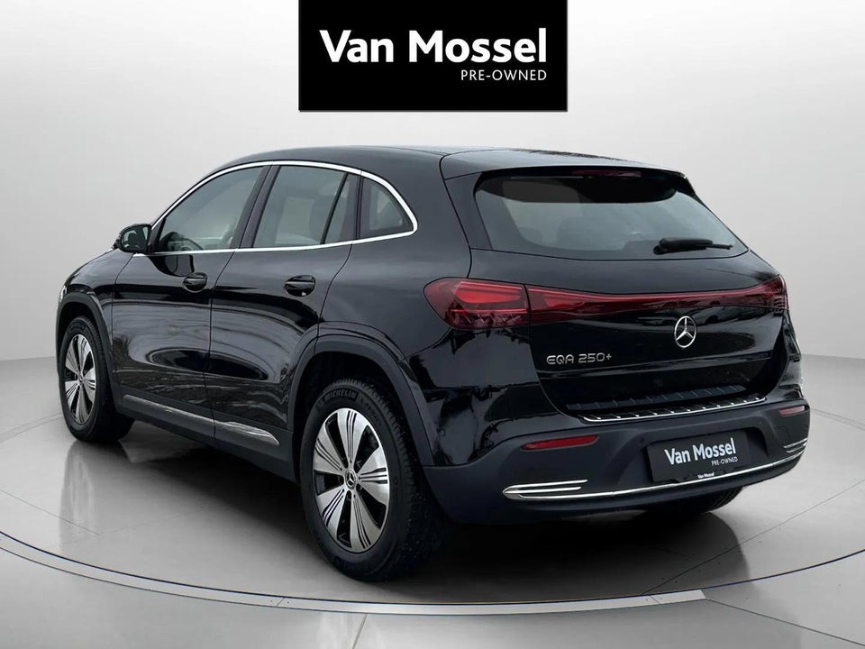Mercedes EQA250+ Progressive Advance 5d