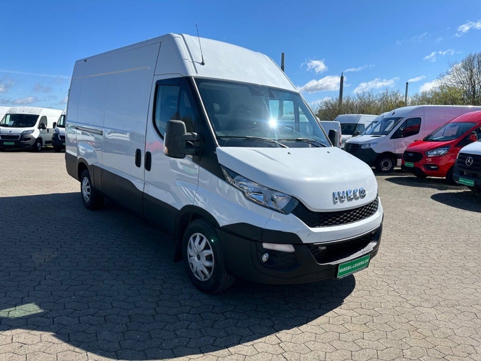 Iveco Daily 3,0 35S17 12m³ Van