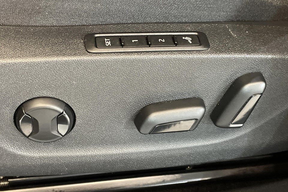 Skoda Enyaq 85 iV Laurin & Klement Coupé 5d