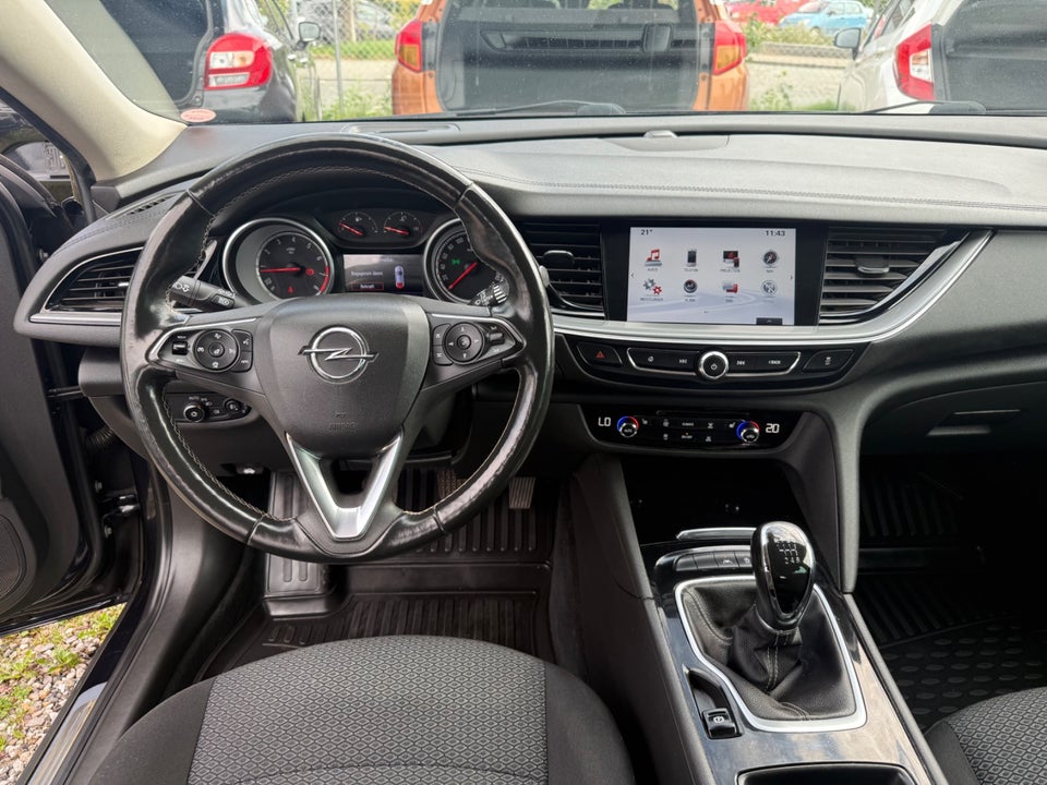 Opel Insignia 1,5 T 140 Enjoy Sports Tourer 5d