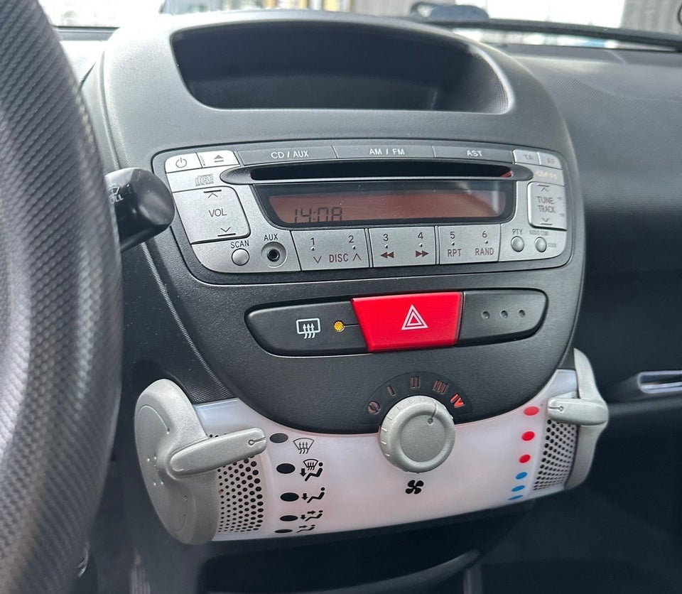 Peugeot 107 1,0 Comfort 5d