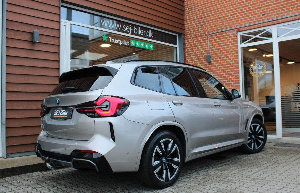 BMW iX3 Charged M-Sport 5d