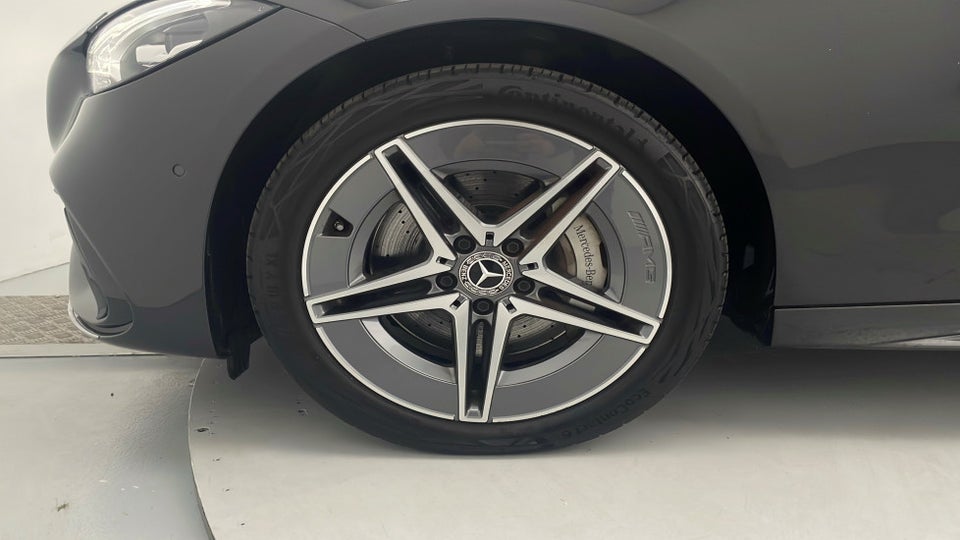 Mercedes C300 e 2,0 AMG Line stc. aut. 5d