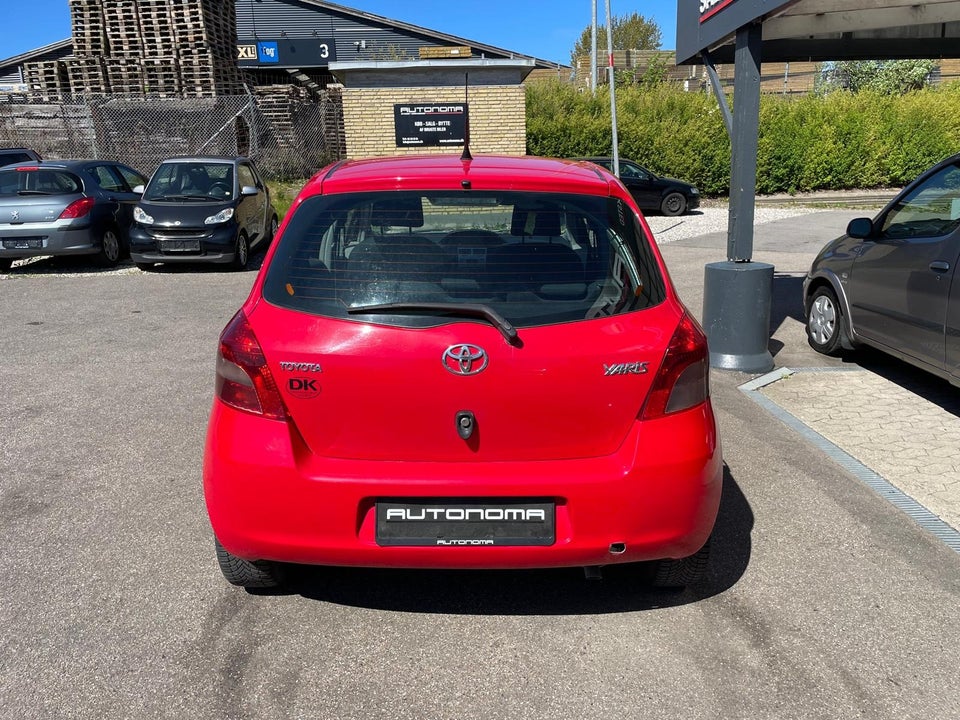 Toyota Yaris 1,3 Luna 5d