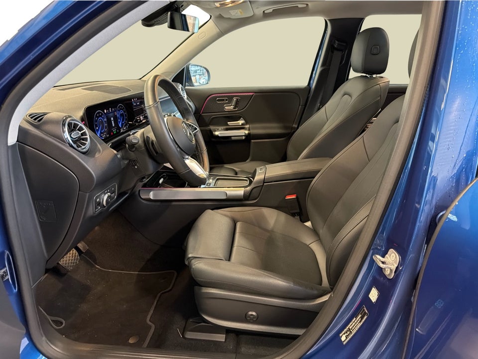 Mercedes EQB250+ Progressive 5d