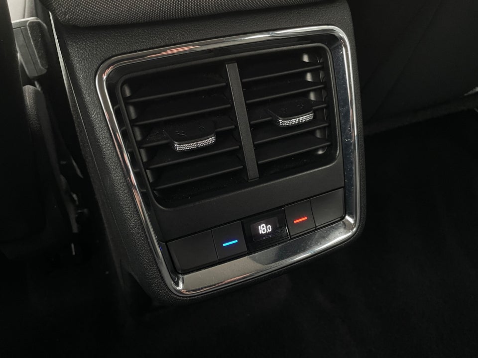 Skoda Enyaq 80 iV Clever 5d