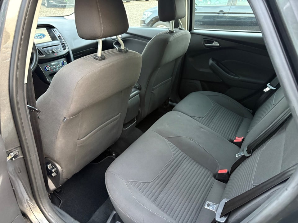 Ford Focus 1,0 SCTi 125 Titanium stc. 5d